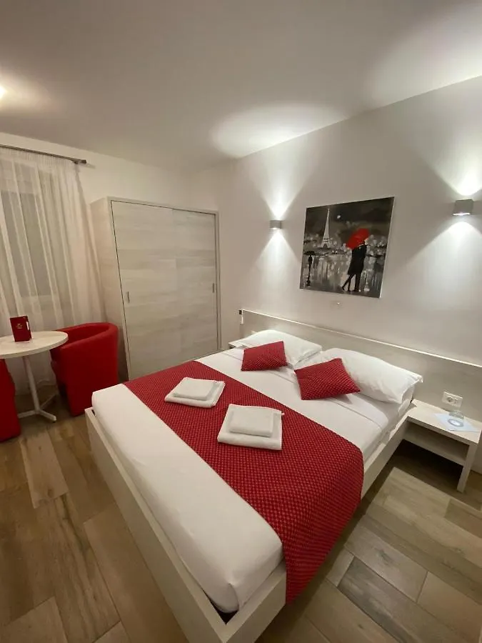 Bed & Breakfast B&B-Ld Pula
