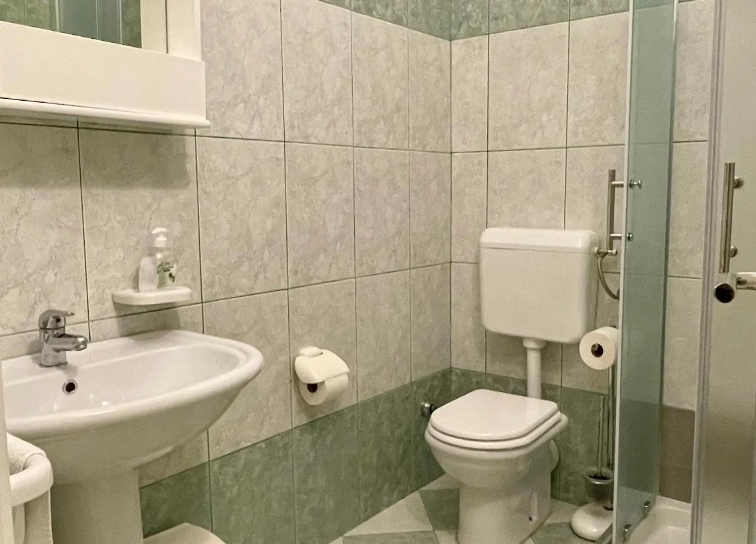 B&B-Ld Pula 3*,