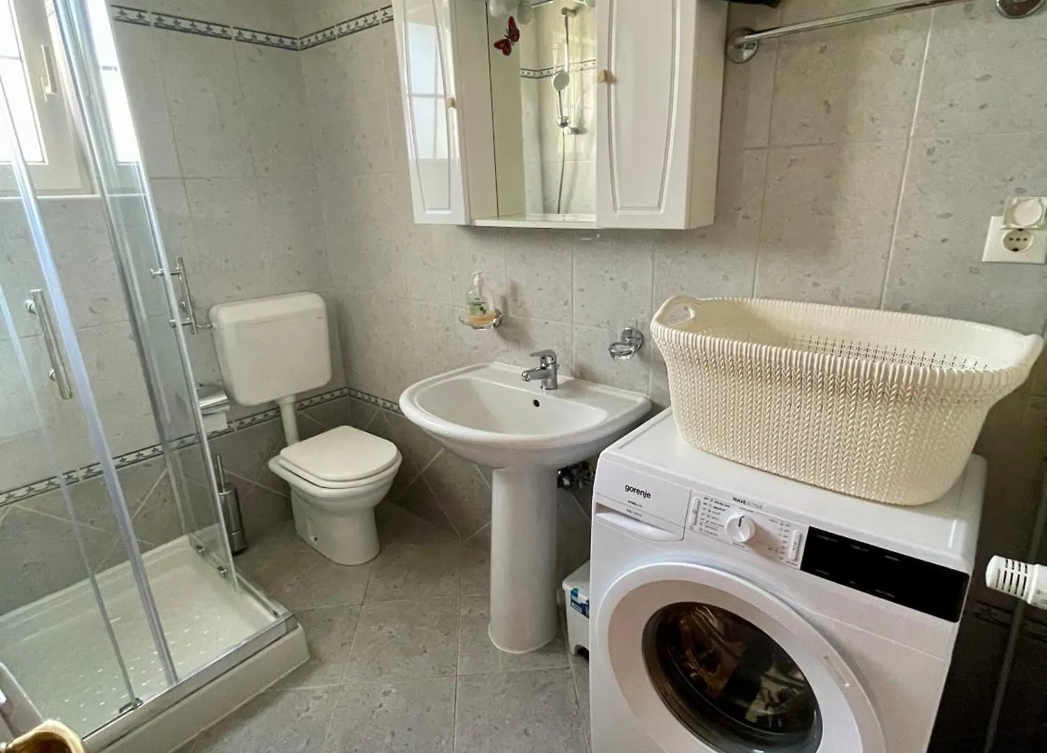 לינה וארוחת בוקר פולה B&B-Ld