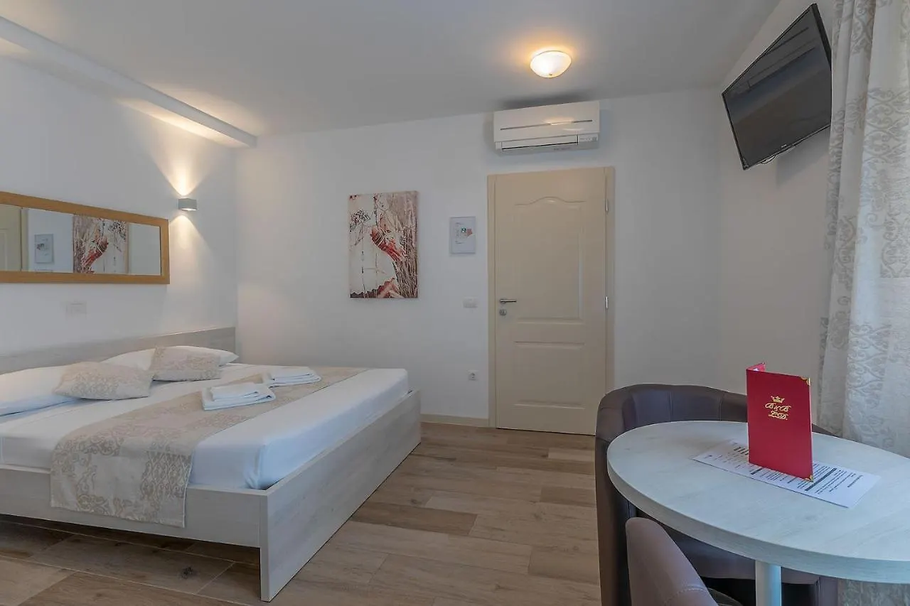 B&B-Ld Pula Croatia