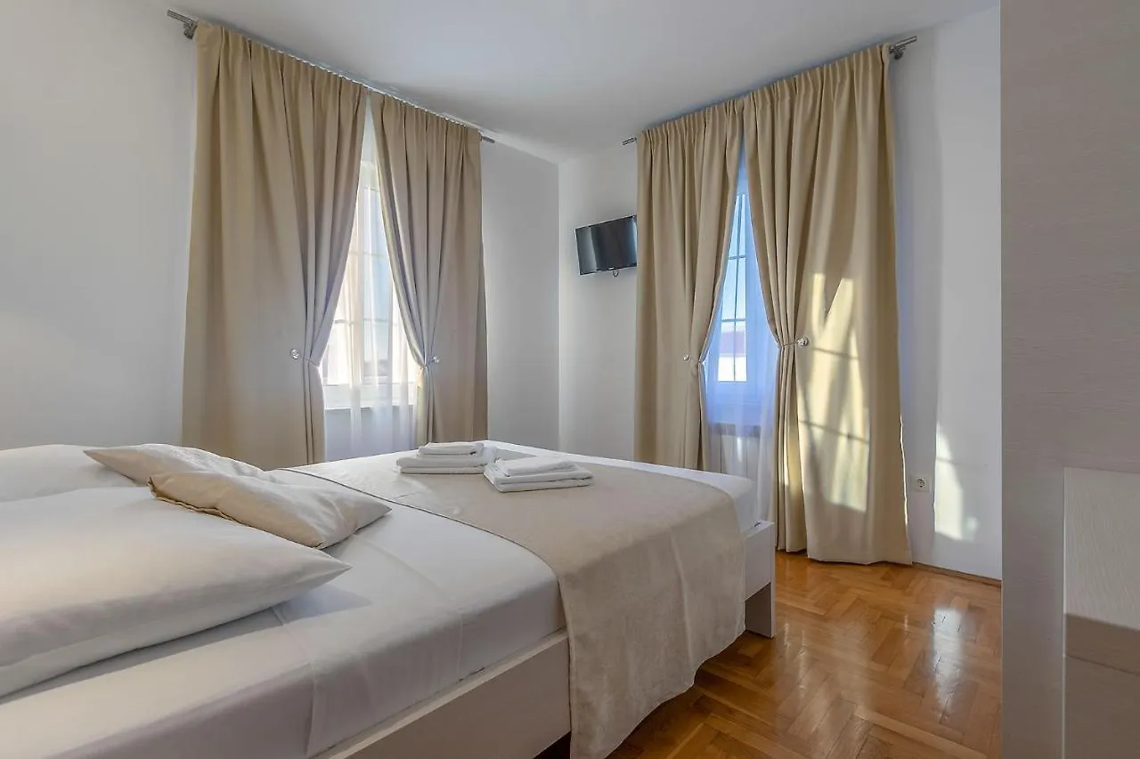 B&B-Ld Pula Croatia