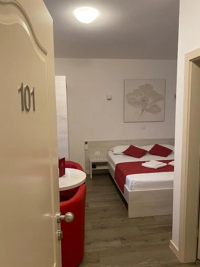*** Bed & Breakfast B&B-Ld Pula Croatia