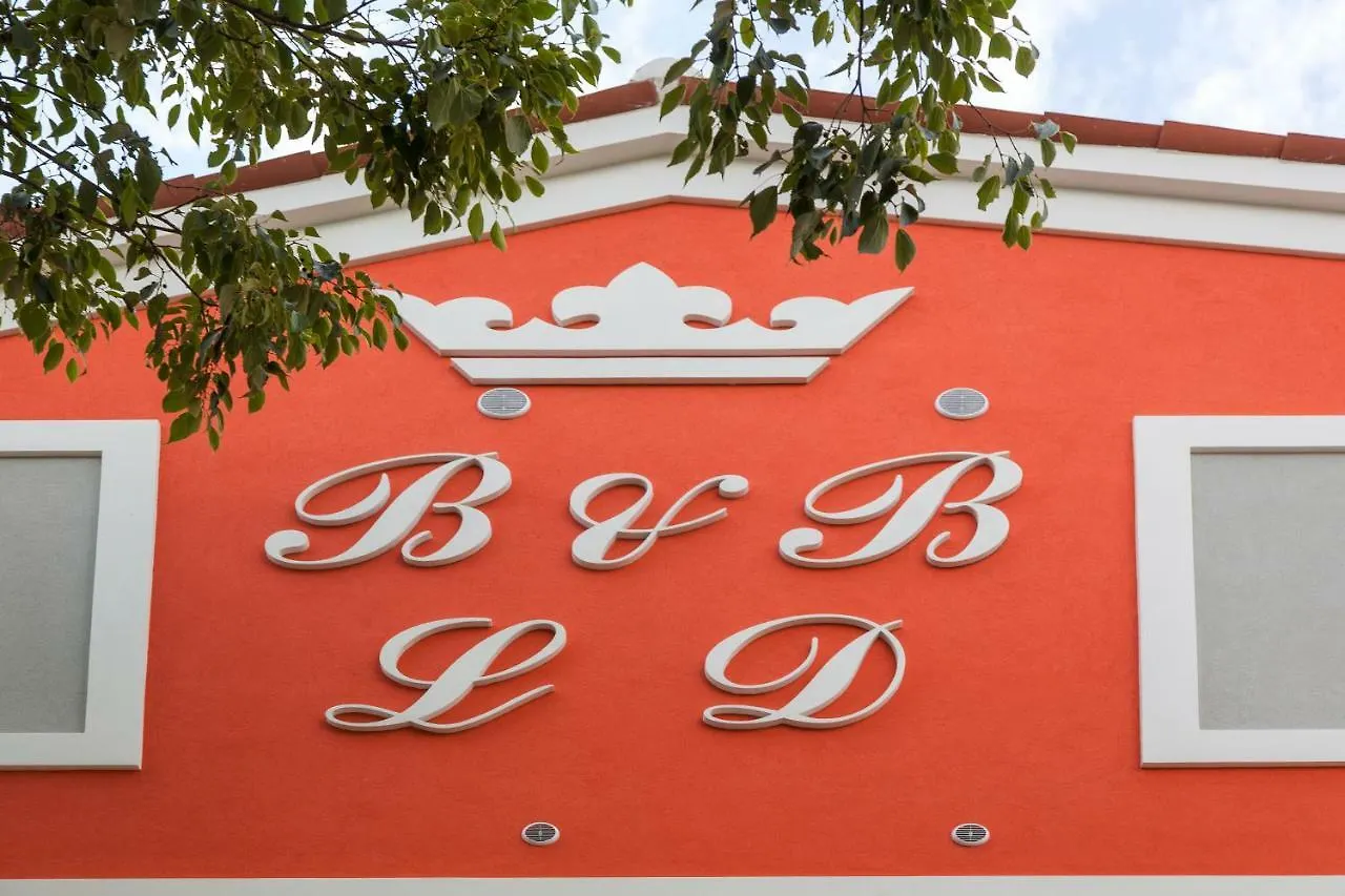 B&B-Ld Pula 3*,